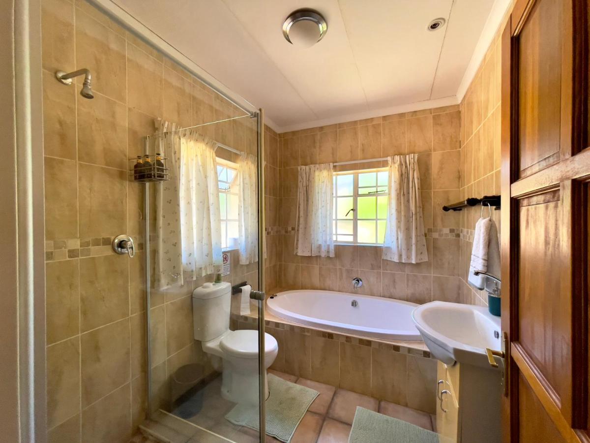 Meander Stay Кларенс Екстер'єр фото